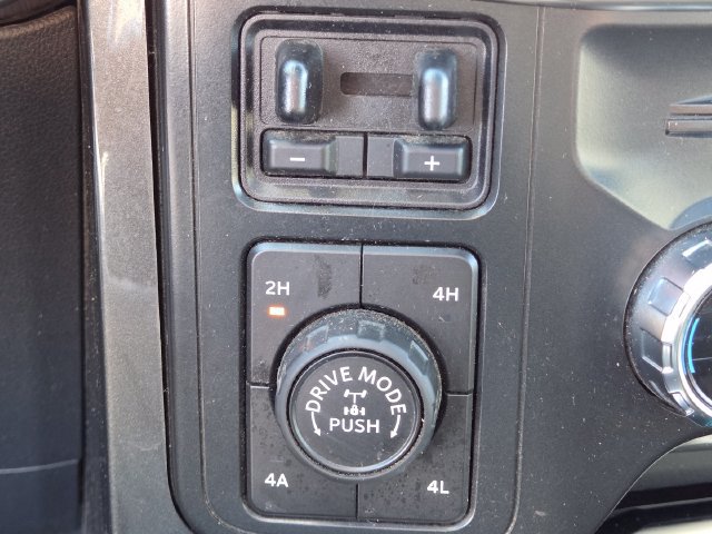 Used 2021 Ford F150 Lariat w/ Equipment Group 502A High AWD/4WD image 32