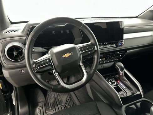 Used 2023 Chevrolet Colorado LT w/ LT Convenience Package AWD/4WD image 13