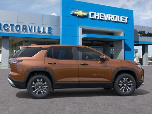 New 2027 Chevrolet Equinox LT FWD image 5