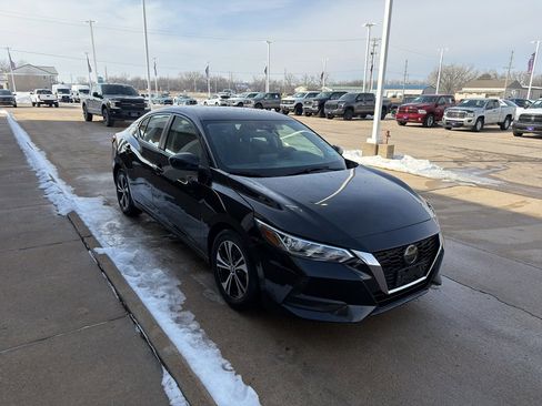 Used 2023 Nissan Sentra SV image 9