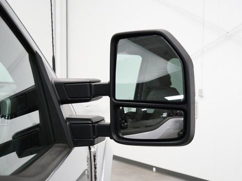 Used 2023 Ford F350 XLT image 39