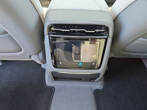 New 2025 Cadillac Escalade IQ Luxury 1 w/ Smart Trailering package image 15