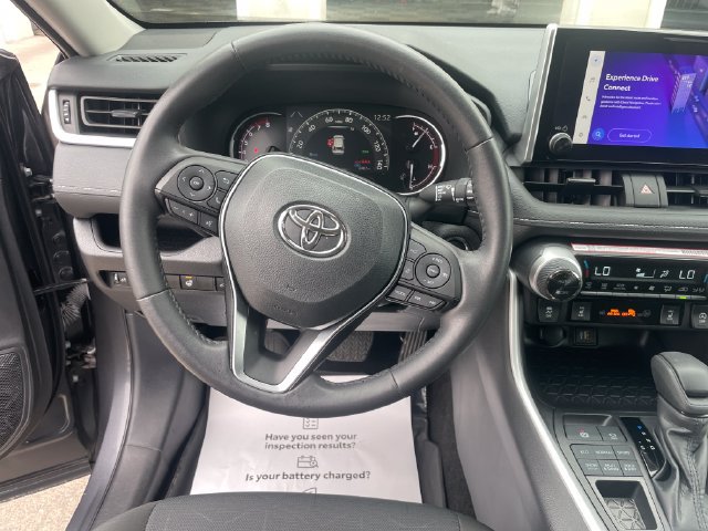 Used 2025 Toyota RAV4 XLE w/ Convenience Package AWD/4WD image 23