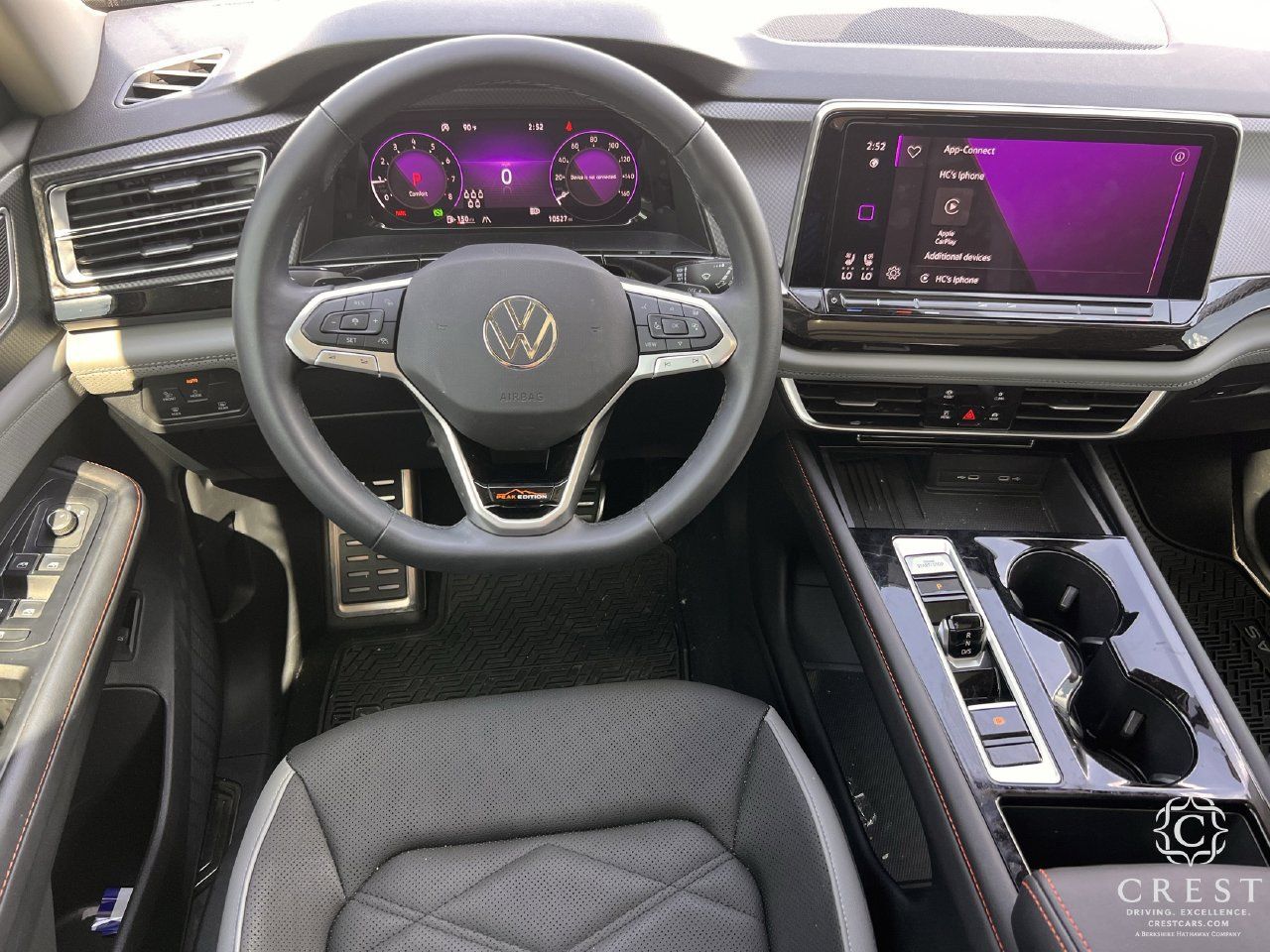 Used 2025 Volkswagen Atlas Peak Edition SE AWD/4WD image 10