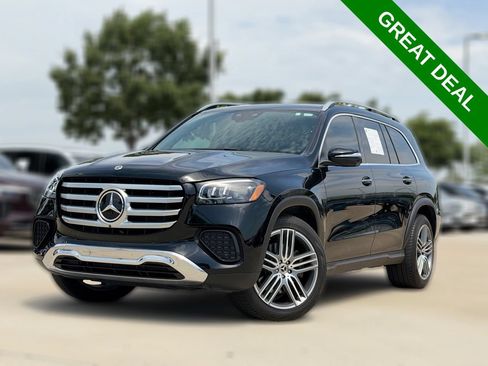 Used 2025 Mercedes-Benz GLS 450 4MATIC image 2