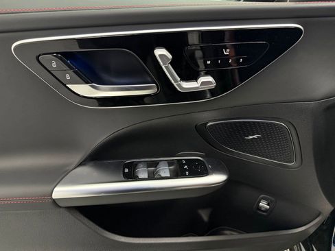 New 2026 Mercedes-Benz C 43 AMG 4MATIC Sedan image 12