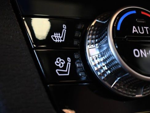 New 2026 Mitsubishi Outlander SEL AWD/4WD image 42