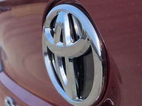 Certified 2026 Toyota Sienna Limited image 28