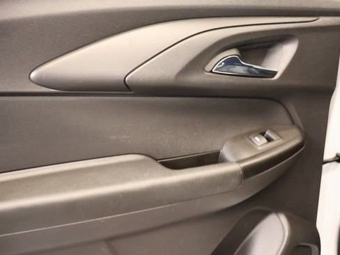 Used 2023 Chevrolet TrailBlazer ACTIV w/ Sun and Liftgate Package image 29