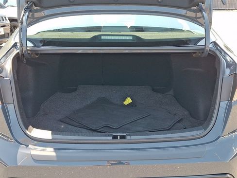Used 2023 Toyota Corolla SE w/ Carpet Mat Package (TMS) FWD image 29
