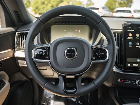 New 2026 Volvo XC90 B6 Plus w/ Protection Package Premier AWD/4WD image 28