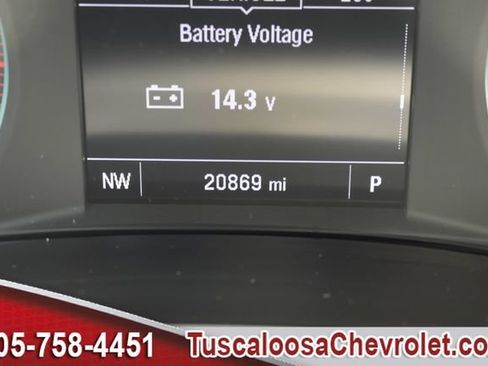 Used 2025 Chevrolet Malibu RS FWD image 30