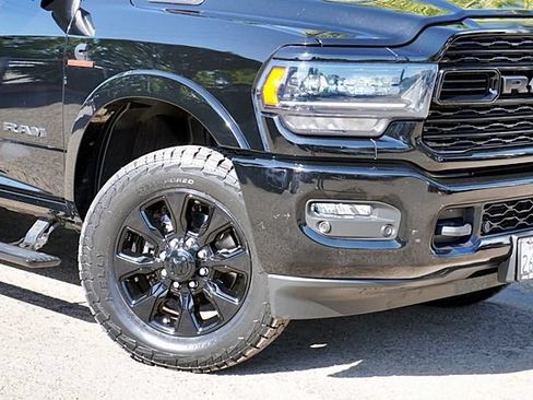 Used 2021 RAM 2500 Limited AWD/4WD image 4