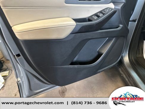 Used 2023 Chevrolet Traverse LS image 11