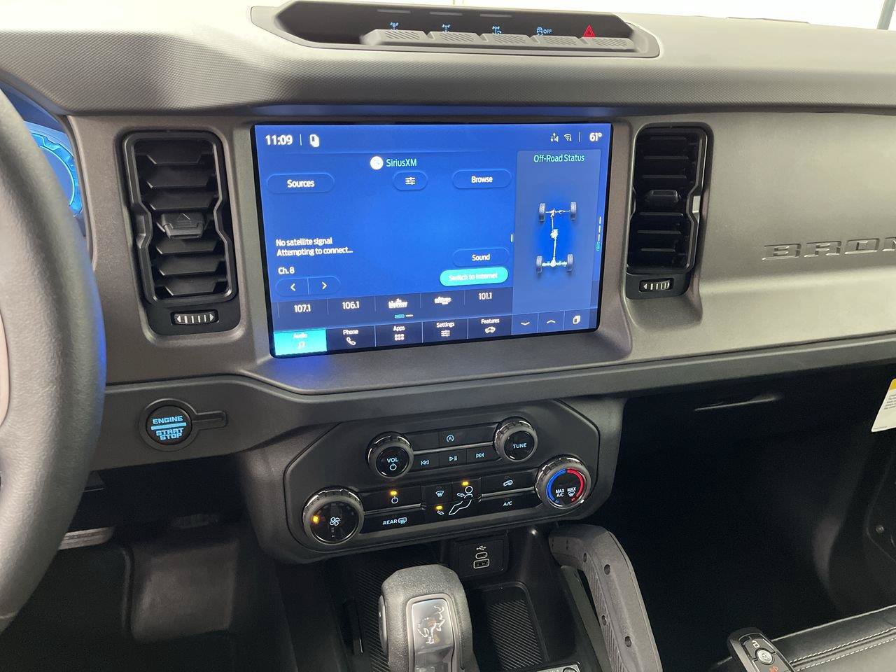 Used 2026 Ford Bronco Badlands AWD/4WD image 15