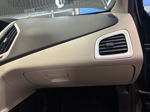 Used 2014 GMC Terrain SLE w/ LPO, Protection Package FWD image 24