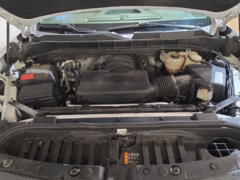 Used 2019 Chevrolet Silverado 1500 LT w/ All-Star Edition image 17