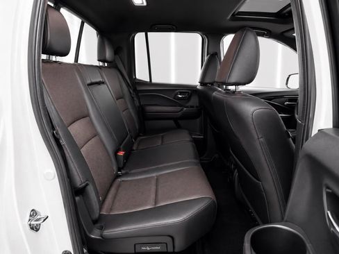Used 2023 Honda Ridgeline Black Edition image 15