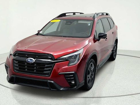 Certified 2023 Subaru Ascent Onyx Edition Limited AWD/4WD image 3