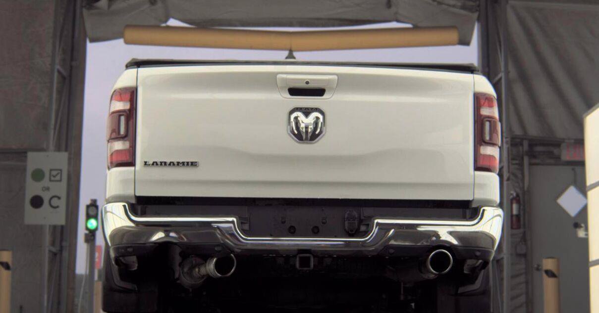 Used 2023 RAM 1500 Laramie RWD image 7