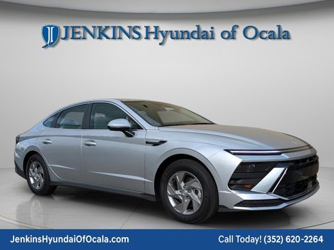 New 2026 Hyundai Sonata SE image 1