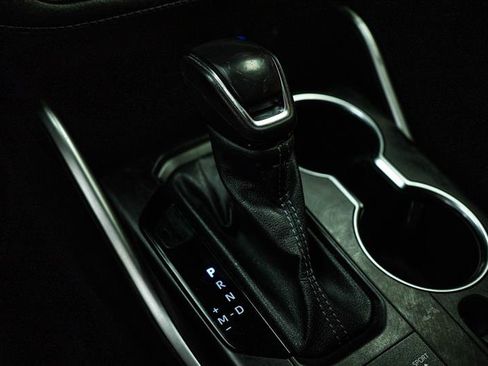 Used 2022 Toyota Highlander XLE image 20