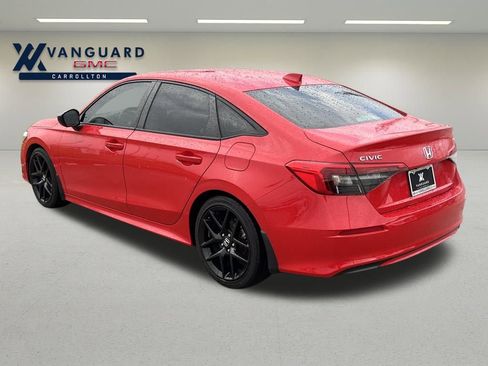 Used 2023 Honda Civic Sport image 3