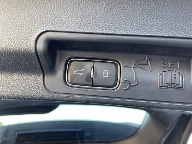 Used 2021 Ford Explorer XLT w/ Equipment Group 202A RWD image 73