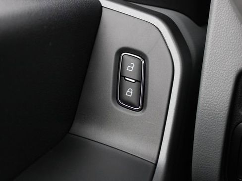 New 2026 Ford F250 4x4 Crew Cab Super Duty image 6