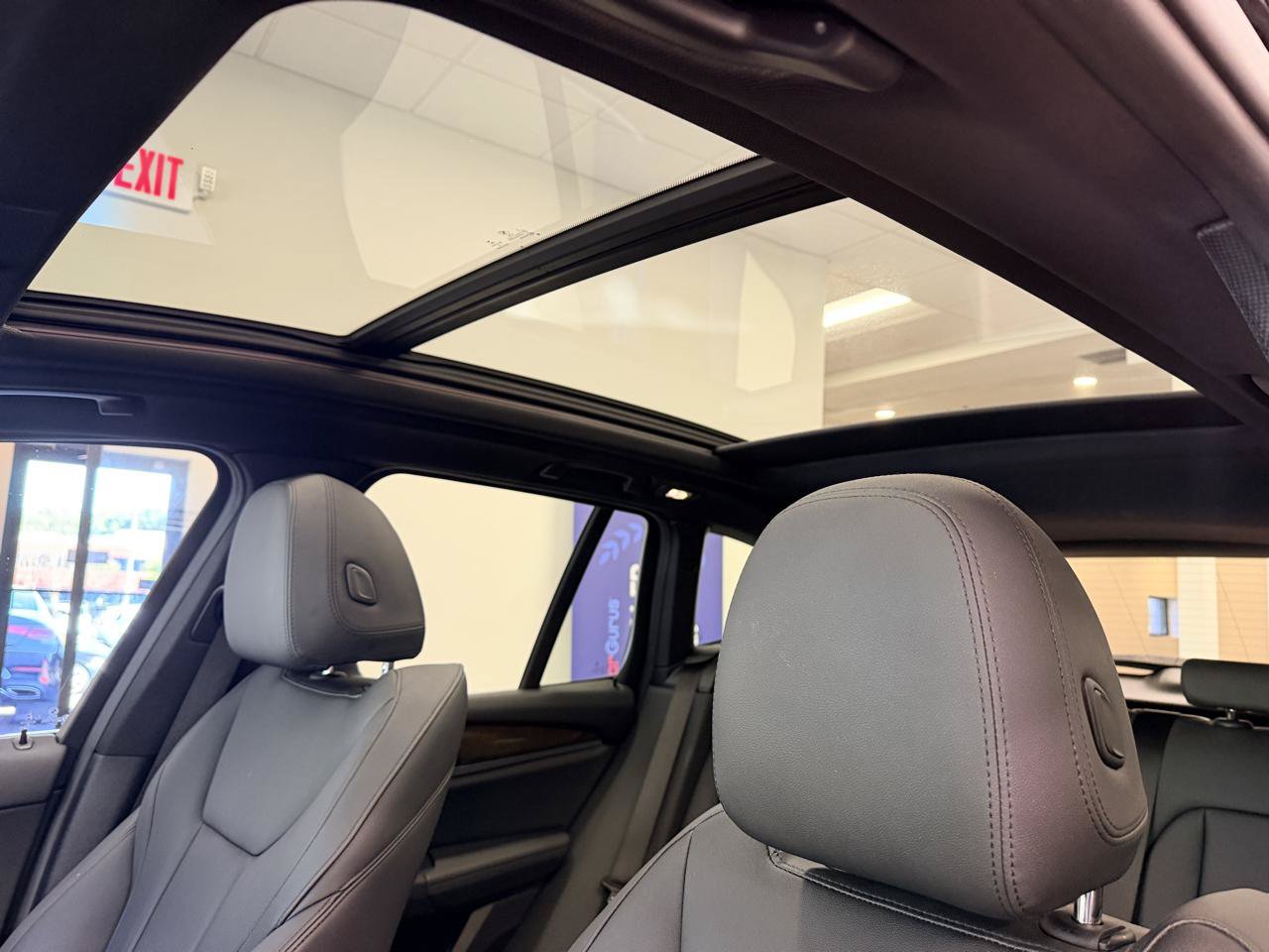 Used 2019 BMW X3 sDrive30i w/ Convenience Package RWD image 19