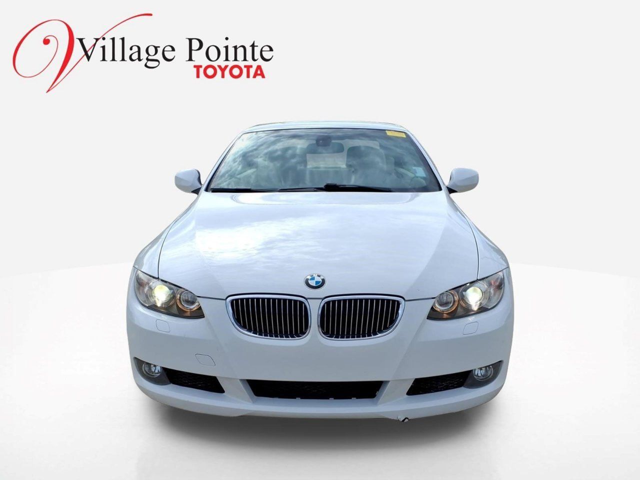 Used 2010 BMW 328i Convertible RWD image 2