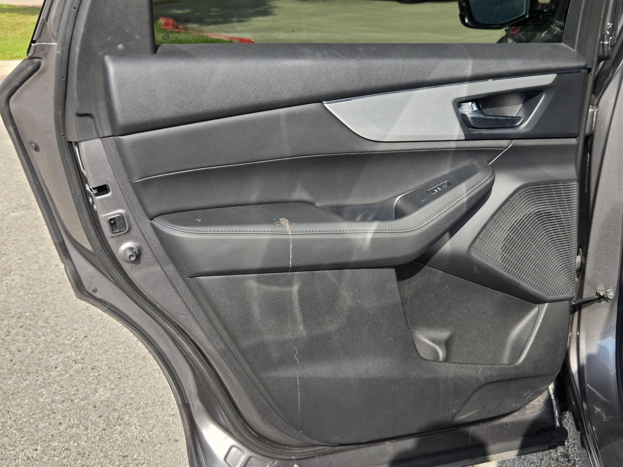 Used 2024 Acura MDX FWD image 15