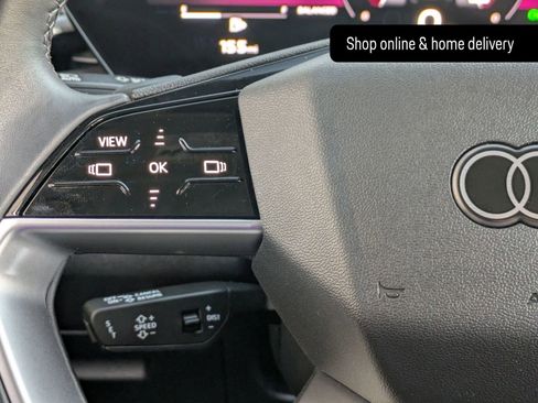 Used 2025 Audi Q5 Premium w/ Convenience Package image 10