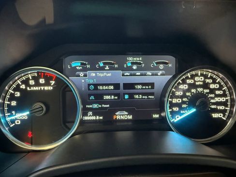 Used 2019 Ford F150 Limited w/ Trailer Tow Package AWD/4WD image 19