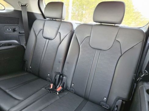 Used 2024 Kia Sorento S image 28