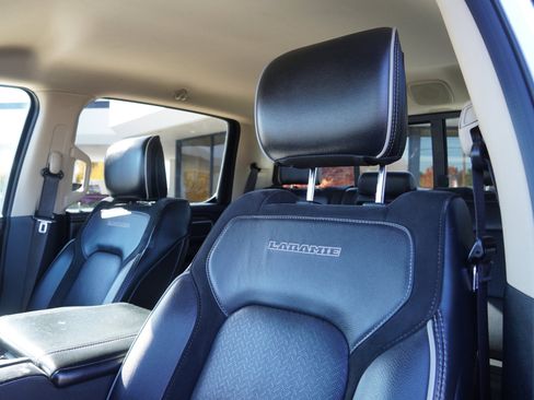 Used 2020 RAM 1500 Laramie w/ Off Road Group image 20