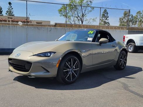 Used 2024 MAZDA MX-5 Miata Grand Touring image 28