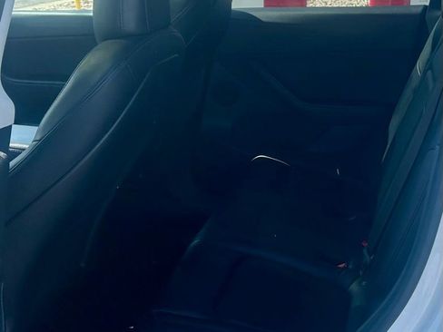Used 2020 Tesla Model Y Performance AWD/4WD image 8