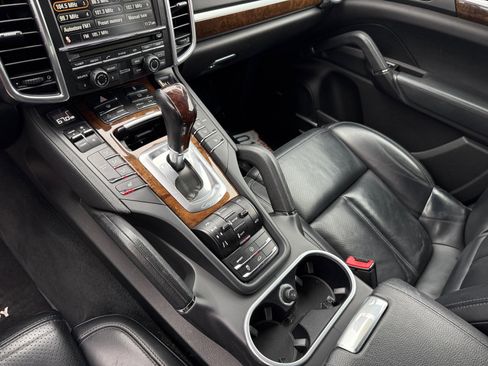 Used 2012 Porsche Cayenne S image 12