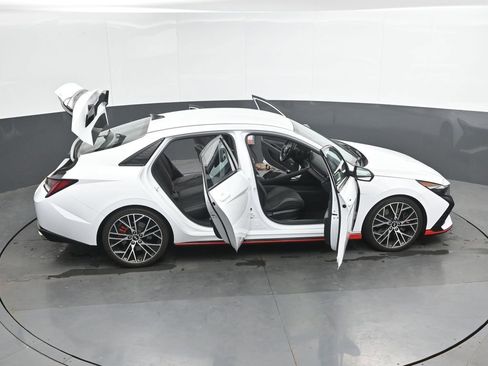 Used 2022 Hyundai Elantra N FWD image 51