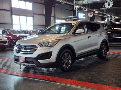 Used 2014 Hyundai Santa Fe Sport FWD image 2
