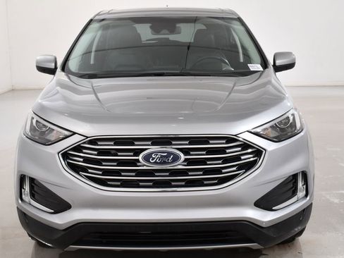 Used 2022 Ford Edge SEL w/ Convenience Package AWD/4WD image 3