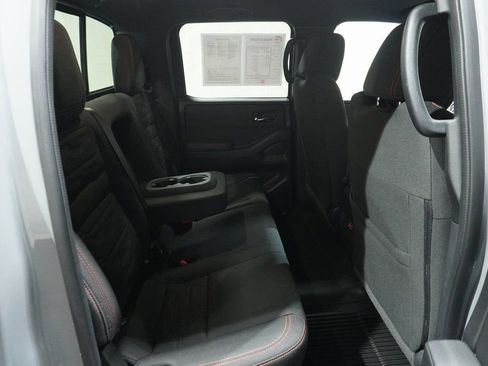 Used 2023 Nissan Frontier PRO-4X w/ Technology Package image 13