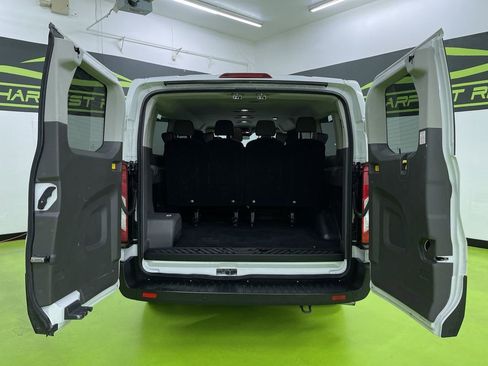 Used 2023 Ford Transit 350 XLT image 9