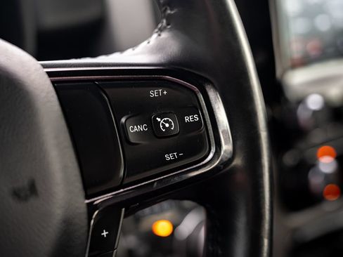 Used 2021 RAM 1500 Big Horn w/ Built-to-serve Edition AWD/4WD image 27
