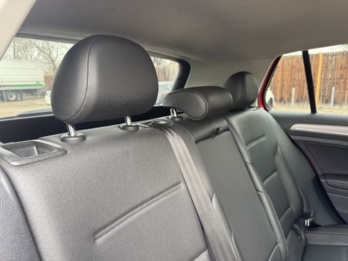 Used 2016 Volkswagen Golf SE w/ Lighting Package image 19