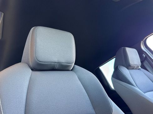 New 2025 Toyota Tacoma TRD Off-Road image 18