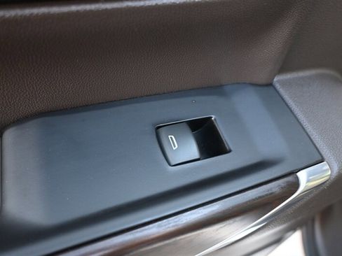 Used 2019 GMC Sierra 1500 SLT w/ SLT Premium Plus Package image 40