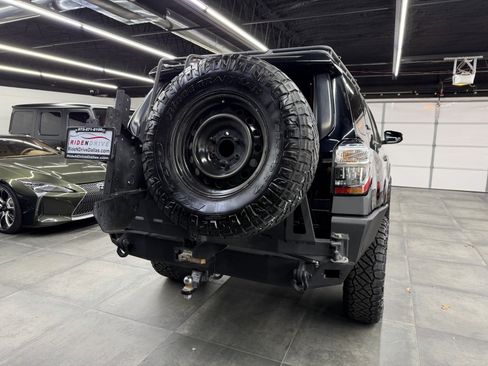 Used 2018 Toyota 4Runner TRD Pro image 6