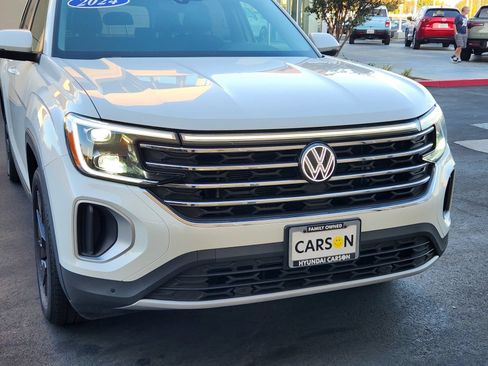 Used 2024 Volkswagen Atlas SE FWD image 9